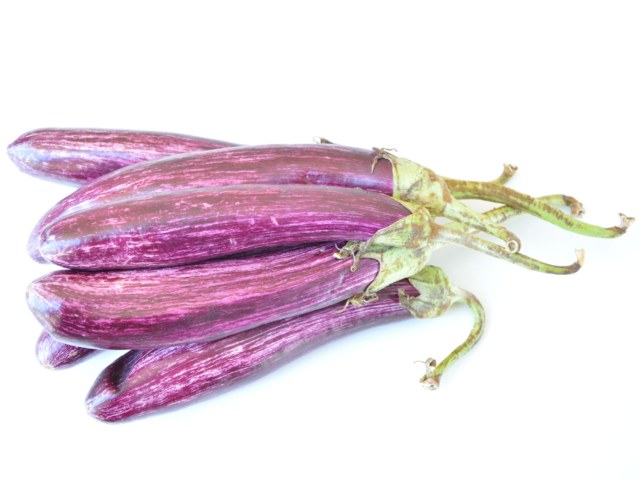 Aubergine Graffiti
